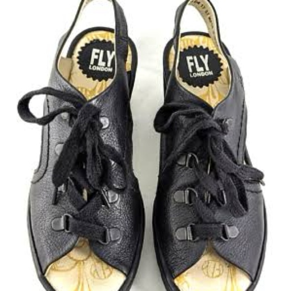 Fly London Black Sandals with Classic Design YLVA Peep Toe Laced Sz 39 Wedge